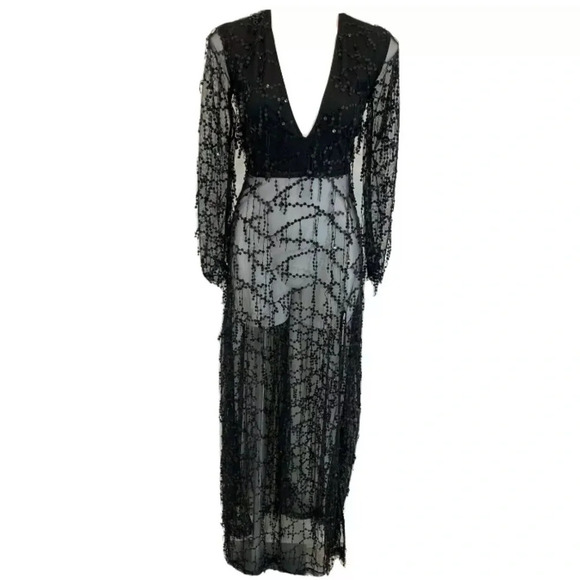 PrettyLittleThing Valentina Black Maxi Dress - Picture 2 of 8